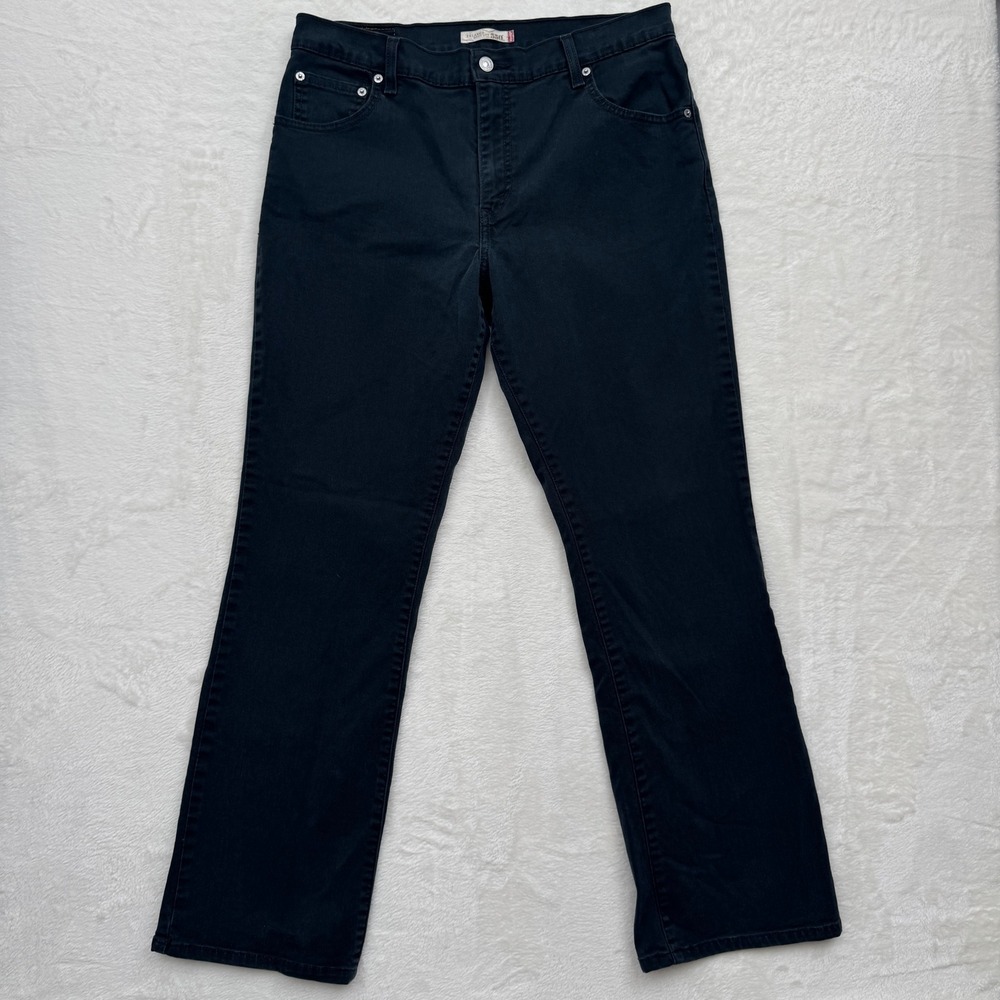 Levi's Jeans Women 14M Black 550 Relaxed Boot Cut Stretch Denim Mid Rise 33x30